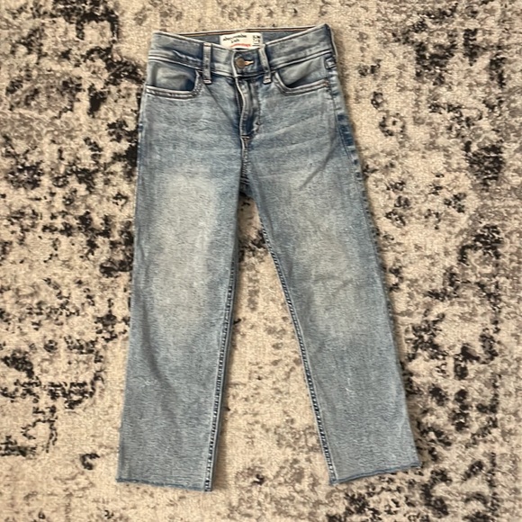 Abercrombie Kids high-rise ankle straight jean size 7/8 slim short - Picture 2 of 5